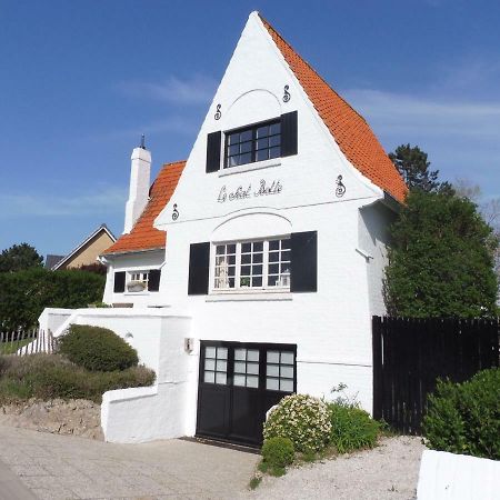 Charme Villa Le Chat Botté Koksijde Exterior foto